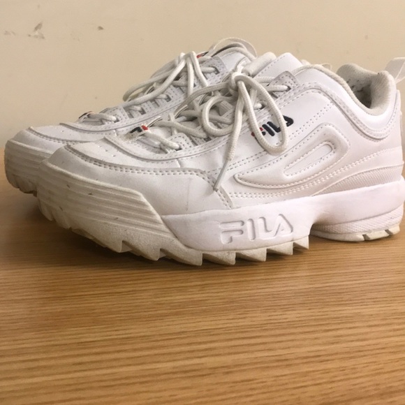 Fila disruptors size 7 - Picture 1 of 3